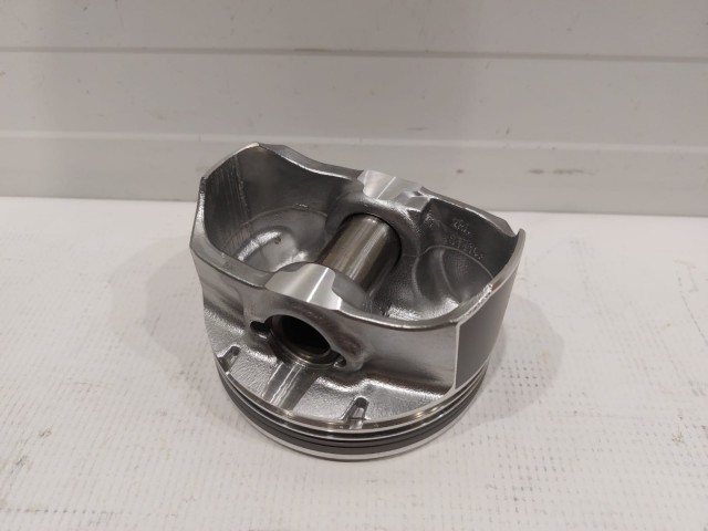 Engine Piston, LH